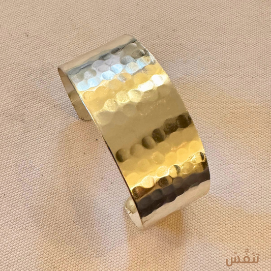 Vintage Shiny Hammered Style Tone Cuff Bracelet